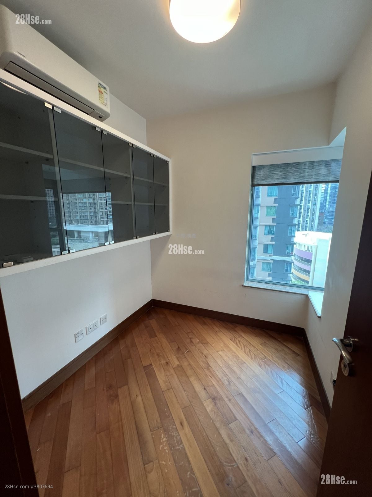 碧海藍天 售盤 2 房 499 平方呎