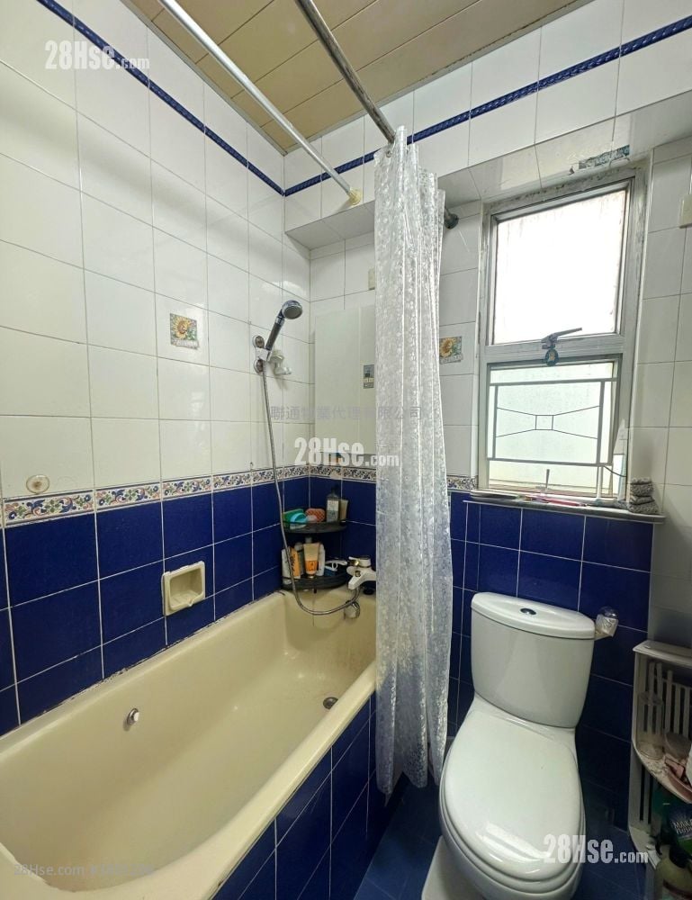 同兴花园 售盘 3 房 , 2 浴室 587 平方尺