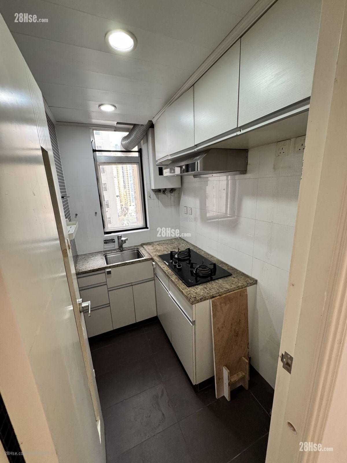 Healthy Gardens Sell 2 Bedrooms , 1 Bathroom 456 ft²