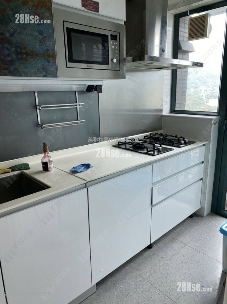 The Rise Sell 2 Bedrooms 522 ft²