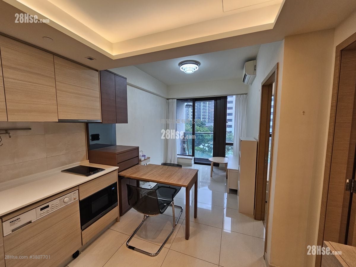 Mantin Heights Rental 402 ft²