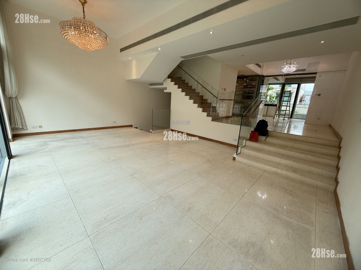 The Vineyard Sell 3 Bedrooms , 4 Bathrooms 2,389 ft²