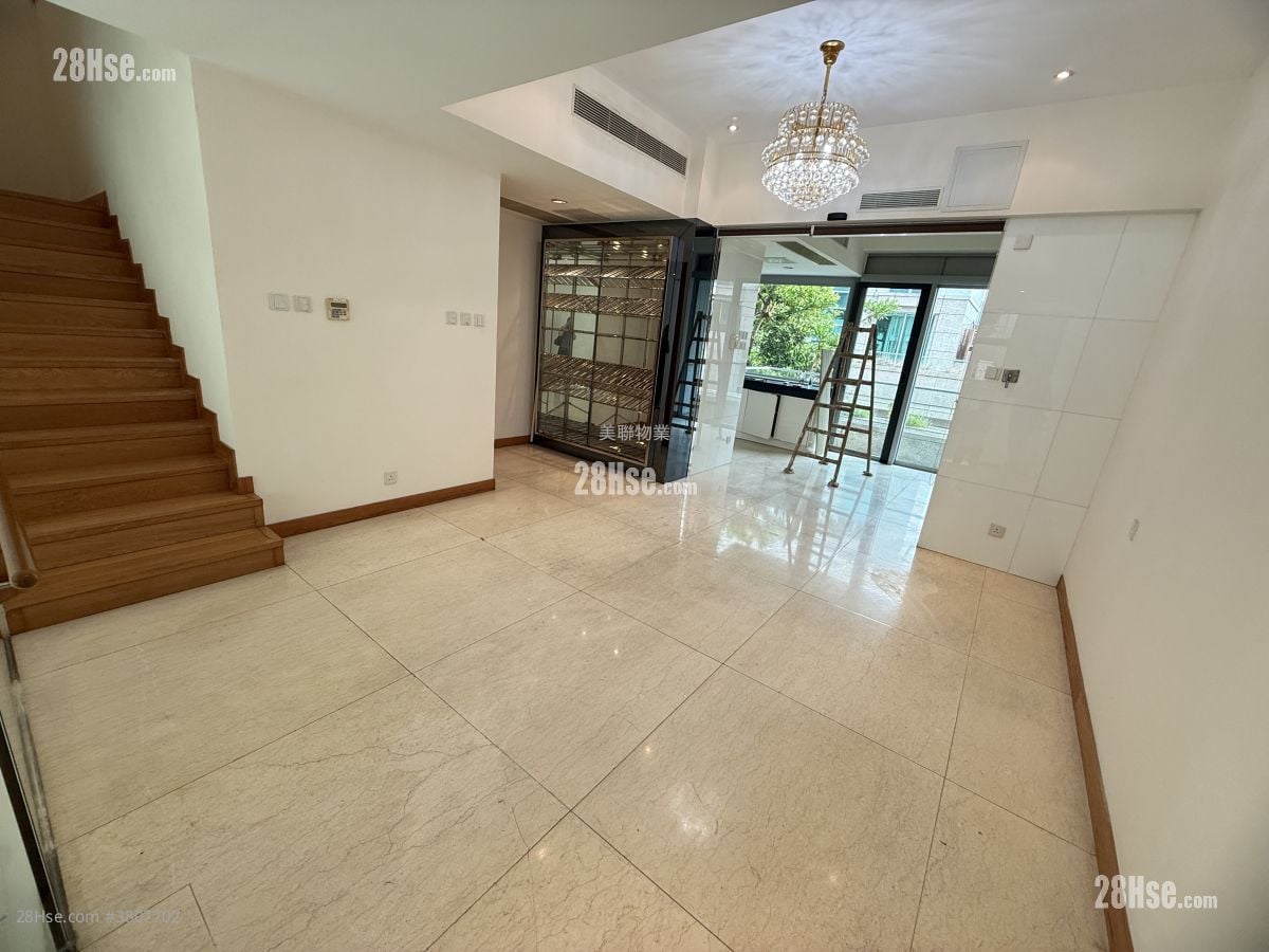 The Vineyard Sell 3 Bedrooms , 4 Bathrooms 2,389 ft²