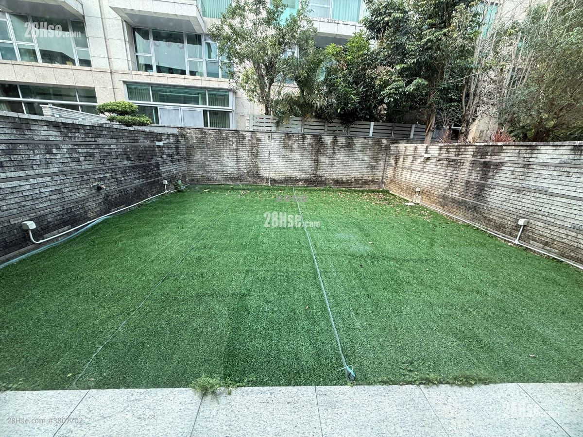 The Vineyard Sell 3 Bedrooms , 4 Bathrooms 2,389 ft²