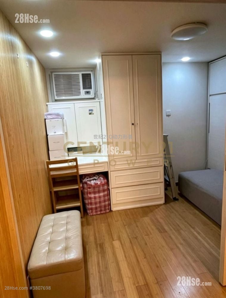 Tanner Garden Sell 3 Bedrooms , 1 Bathroom 564 ft²