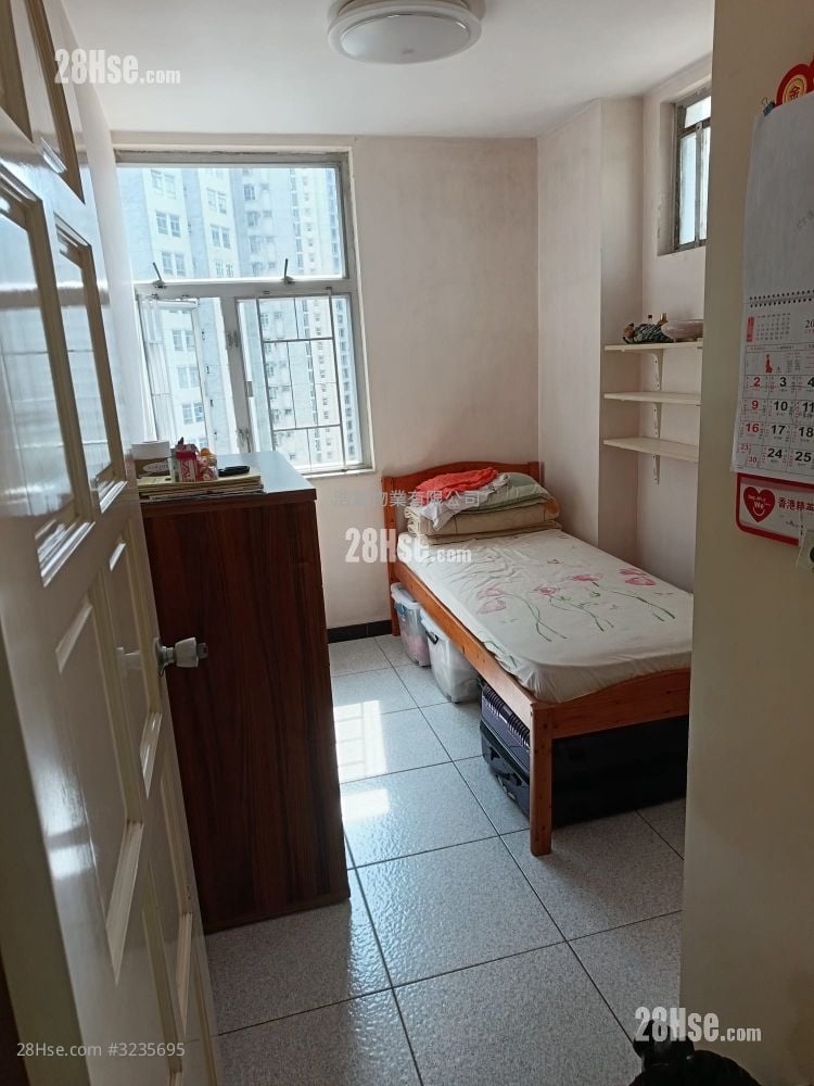 太古城 售盘 2 房 , 1 浴室 545 平方尺