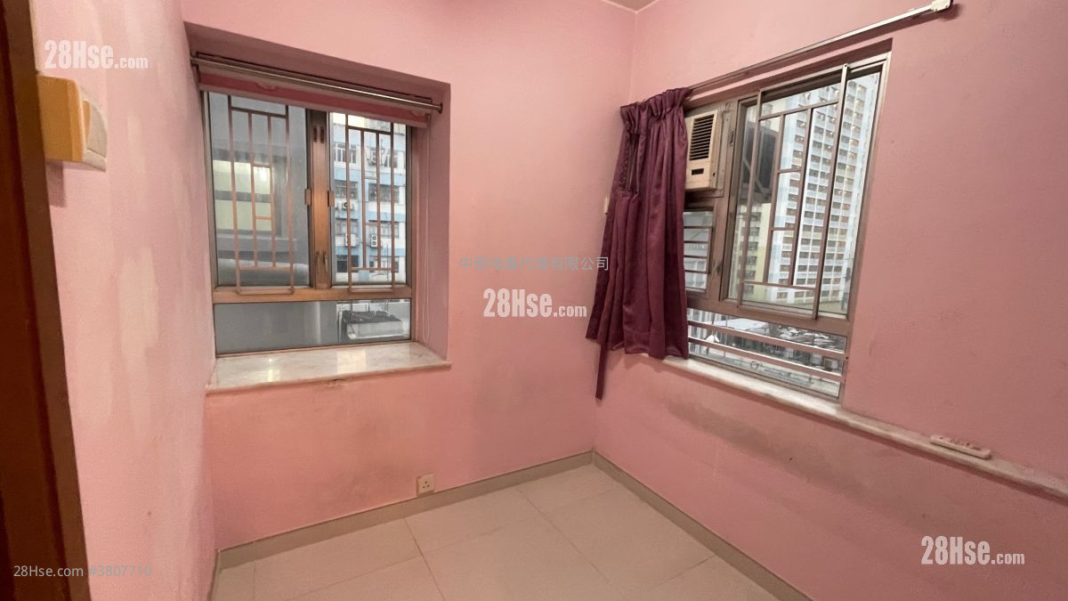 恒辉阁 售盘 2 房 357 平方尺