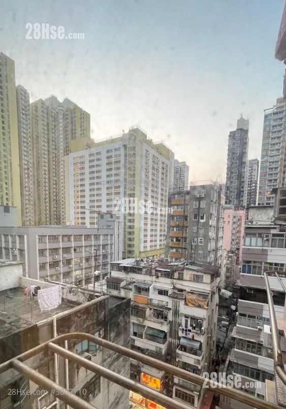 恒辉阁 售盘 2 房 357 平方尺