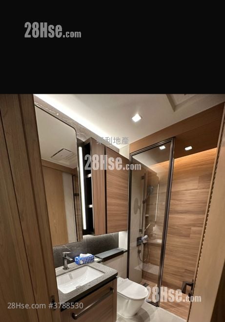 Onmantin Rental 1 Bedroom , 1 Bathroom 377 ft²