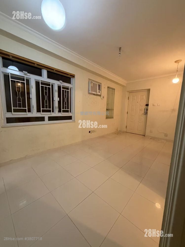 好运中心 租盘 2 房 , 1 浴室 348 平方尺