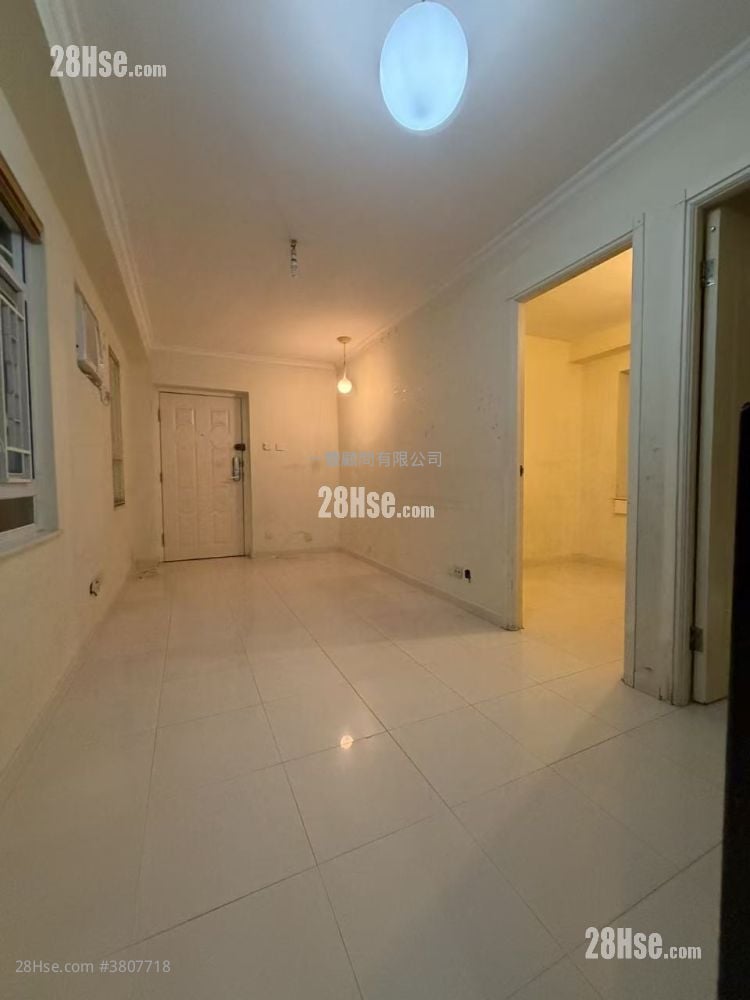 好运中心 租盘 2 房 , 1 浴室 348 平方尺