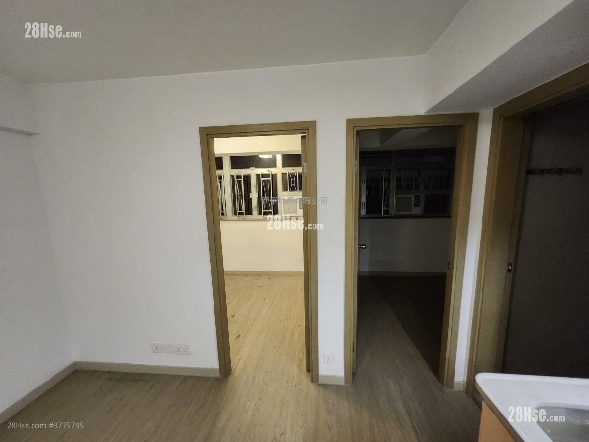 太就楼 租盘 312 平方尺