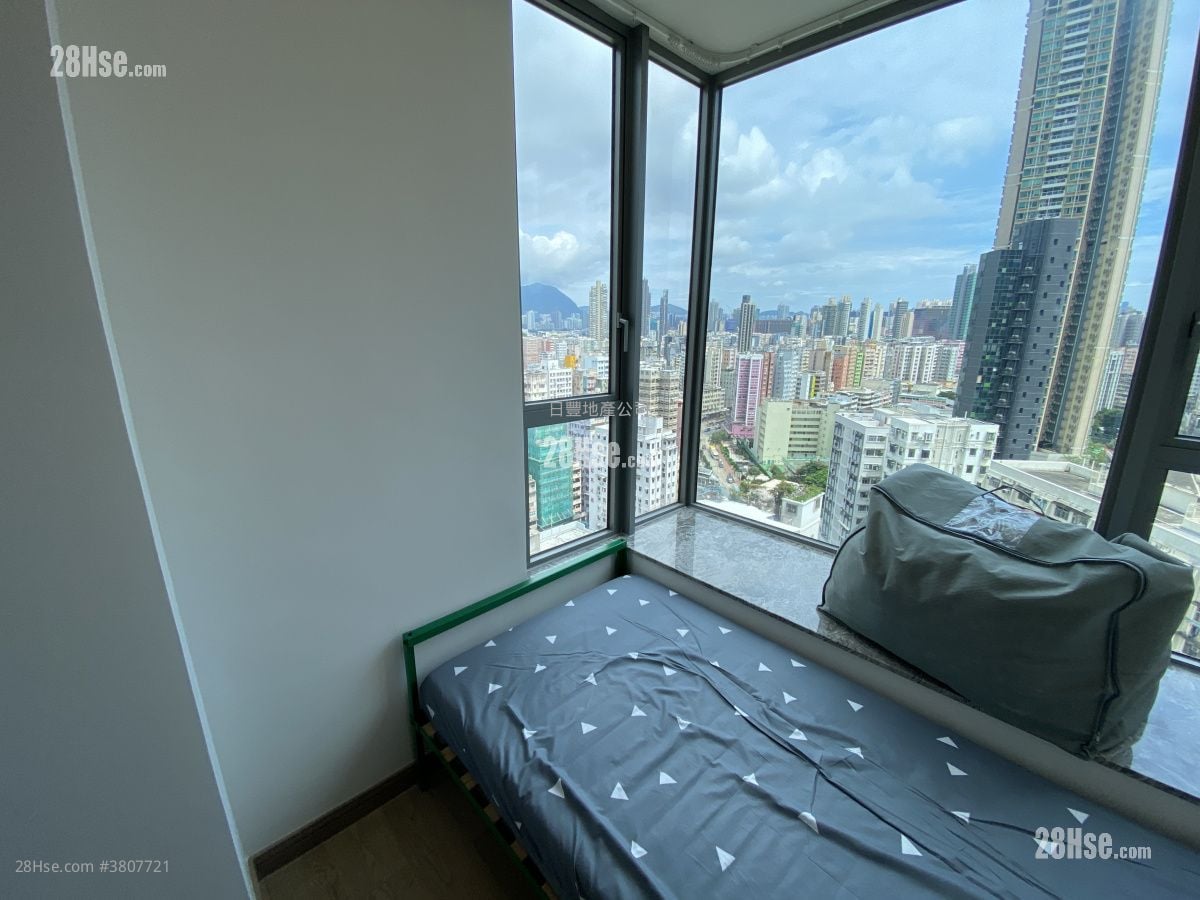 Park One Sell 3 Bedrooms , 1 Bathroom 418 ft²