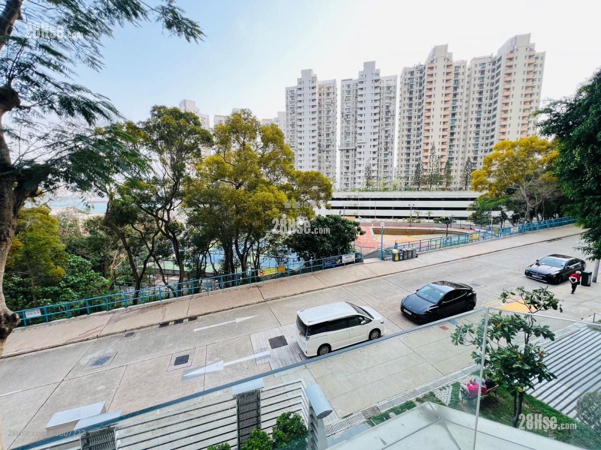 豪景花园 租盘 3 房 , 2 浴室 792 平方尺