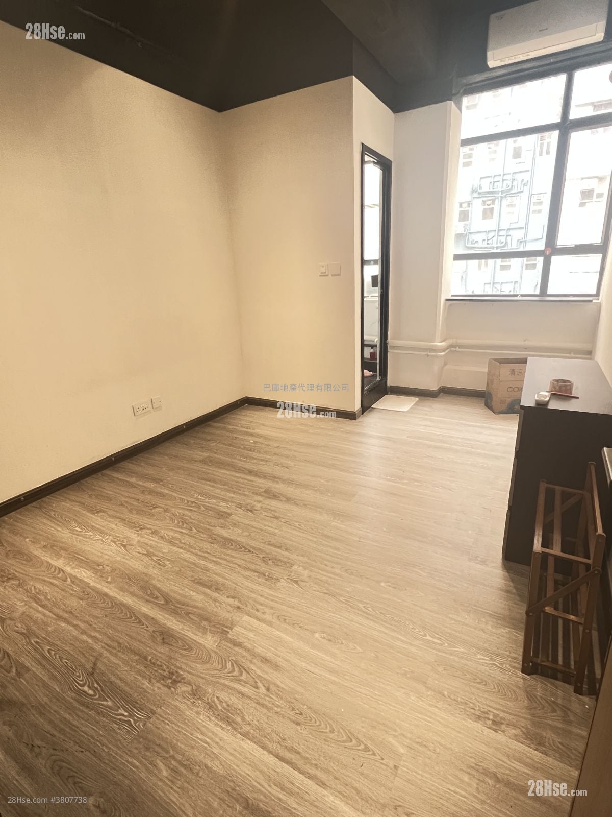 Mai Tak Industrial Building Rental