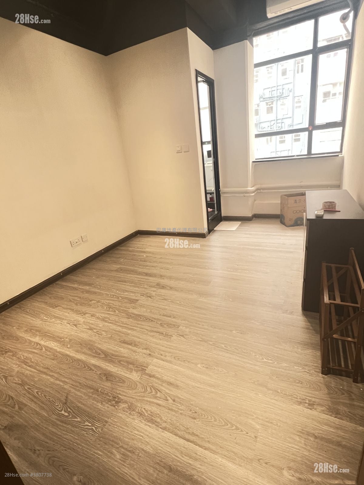 Mai Tak Industrial Building Rental