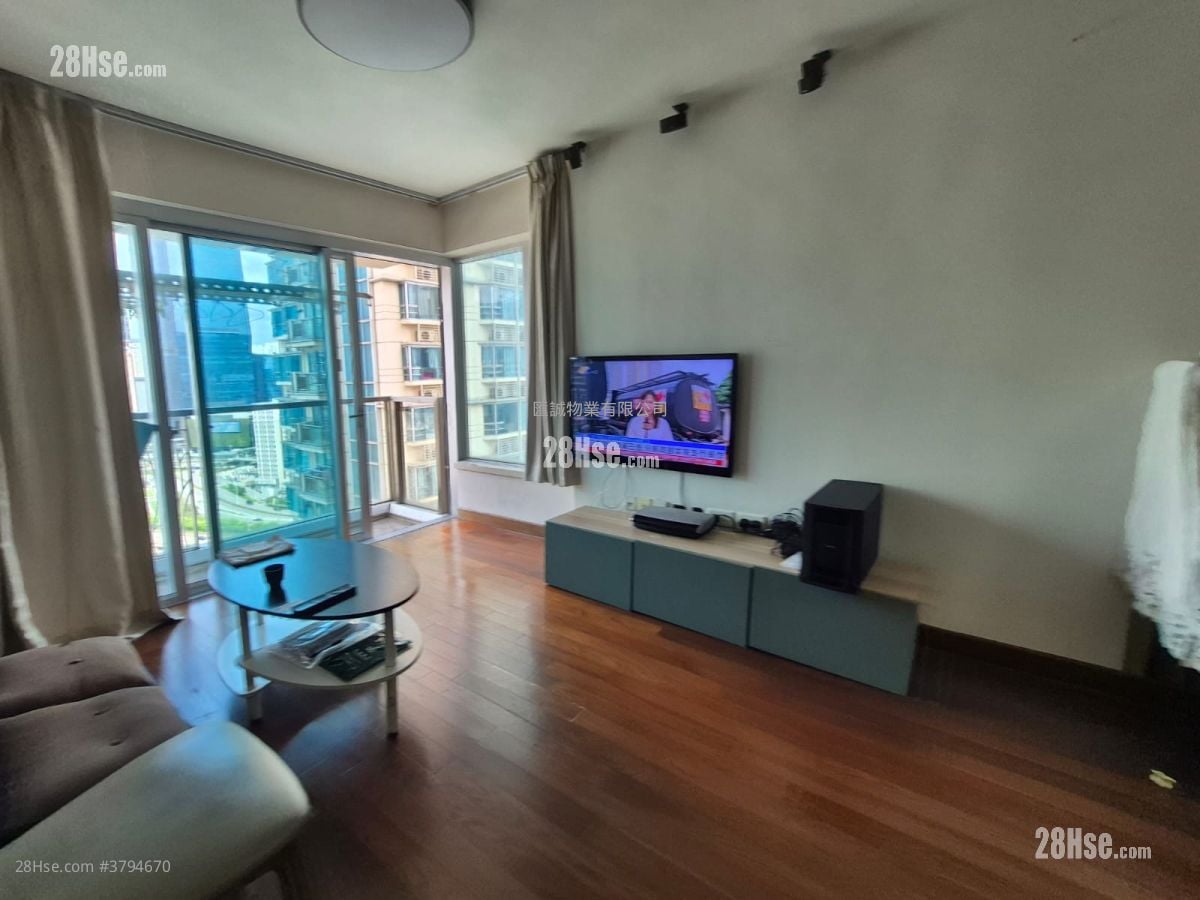 Billionnaire Royale Rental 3 Bedrooms , 2 Bathrooms 865 ft²