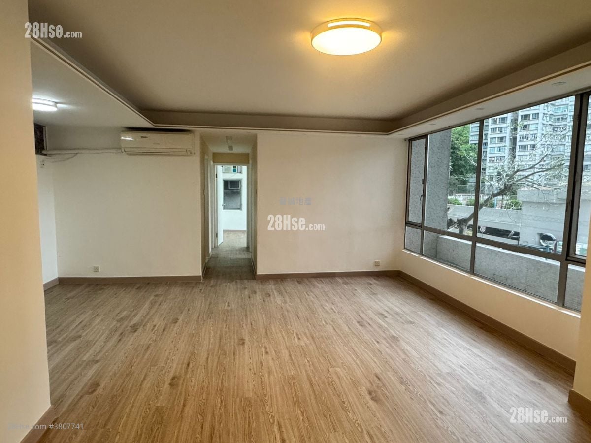 豪景花园 租盘 3 房 , 2 浴室 828 平方尺