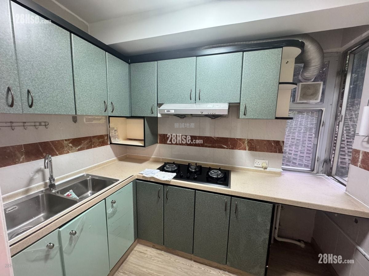 豪景花园 租盘 3 房 , 2 浴室 828 平方尺