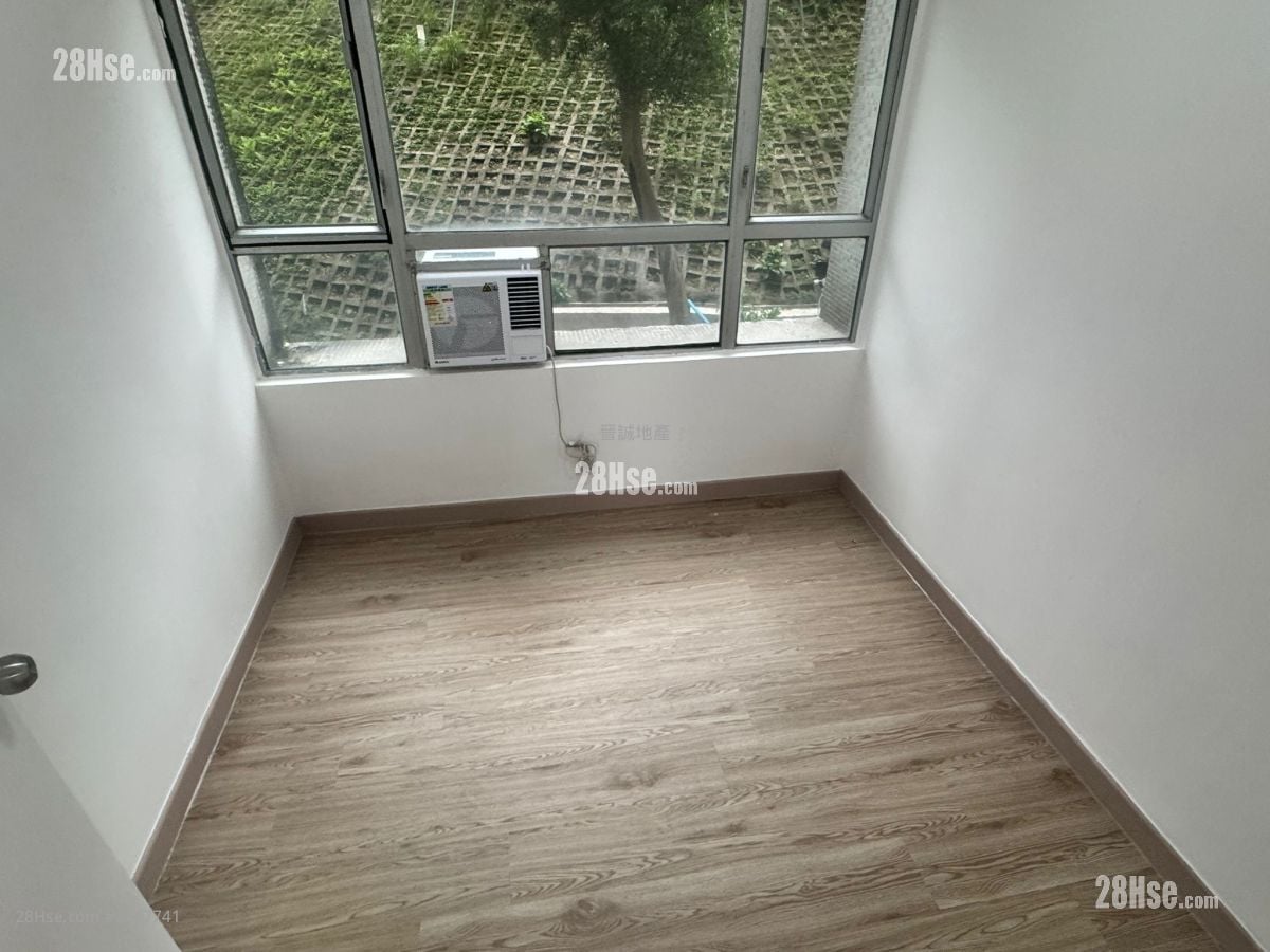 豪景花园 租盘 3 房 , 2 浴室 828 平方尺