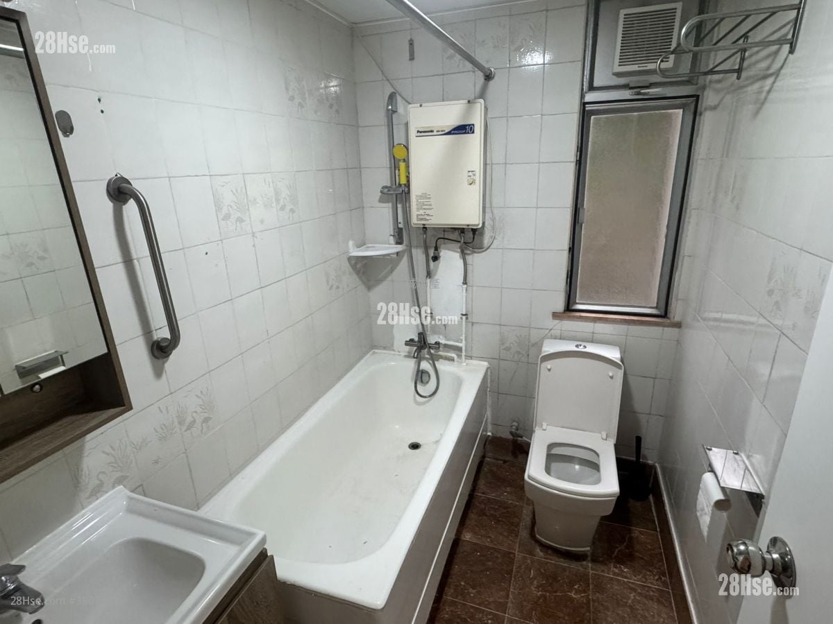 豪景花园 租盘 3 房 , 2 浴室 828 平方尺