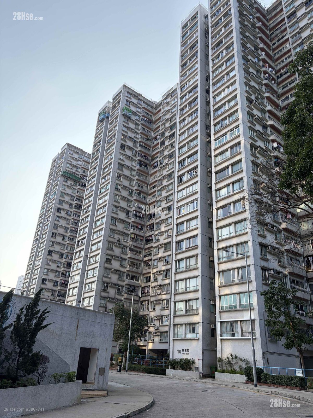 豪景花园 租盘 3 房 , 2 浴室 828 平方尺