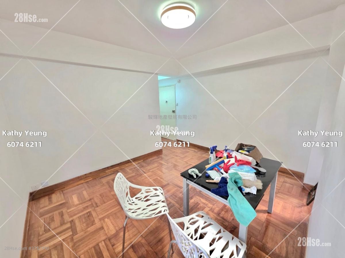 单幢楼房 租盘 2 房 , 1 浴室 476 平方尺