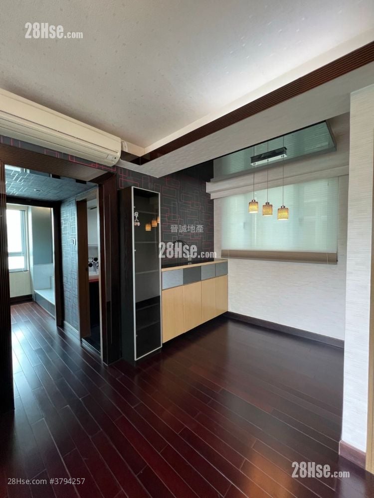 Hong Kong Garden Rental 2 Bedrooms , 1 Bathroom 513 ft²