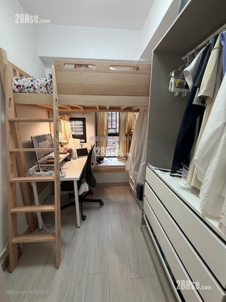 Fortress Metro Tower Sell 2 Bedrooms , 1 Bathroom 419 ft²