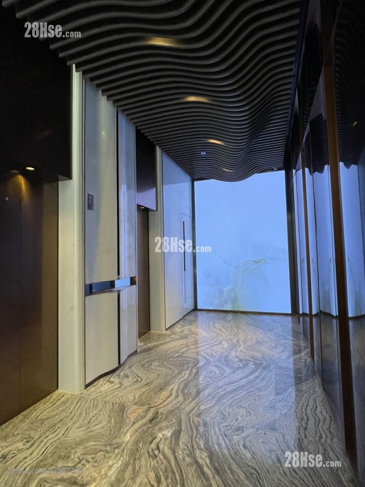 Caine Hill 售盘 1 房 , 1 浴室 277 平方尺