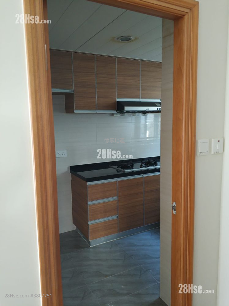 Village Rental 3 Bedrooms , 1 Bathroom