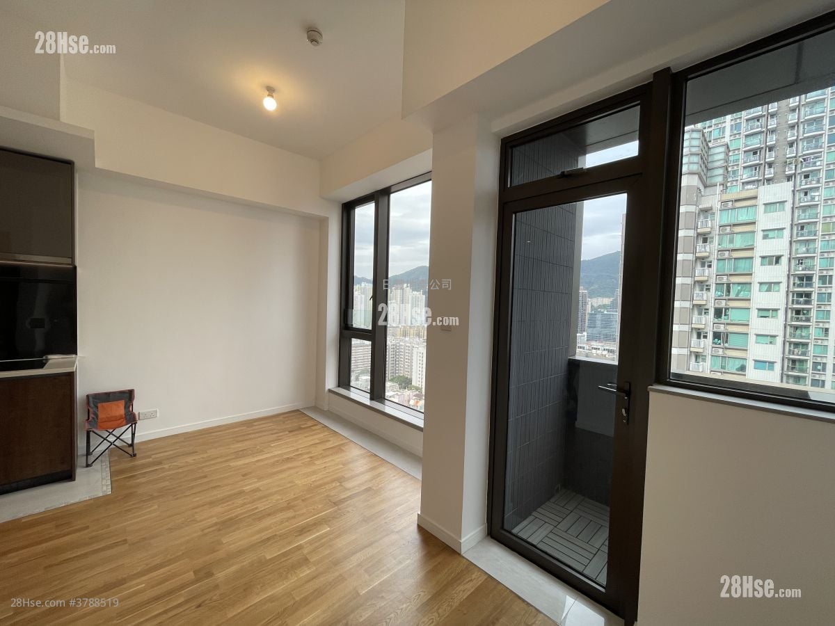 Hyde Park Rental Studio , 1 Bathroom 286 ft²