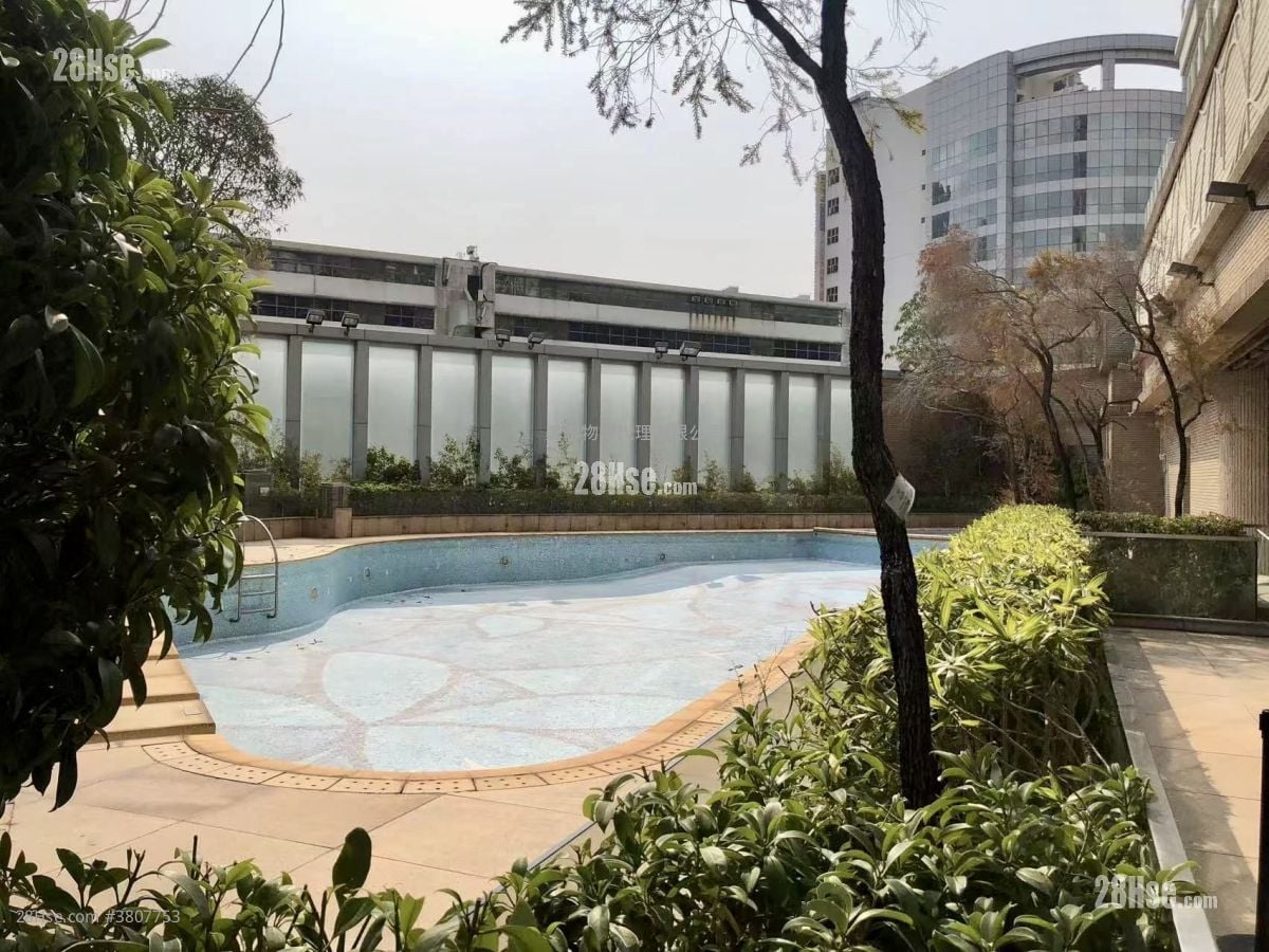 星汇居 售盘 3 房 , 2 浴室 670 平方尺