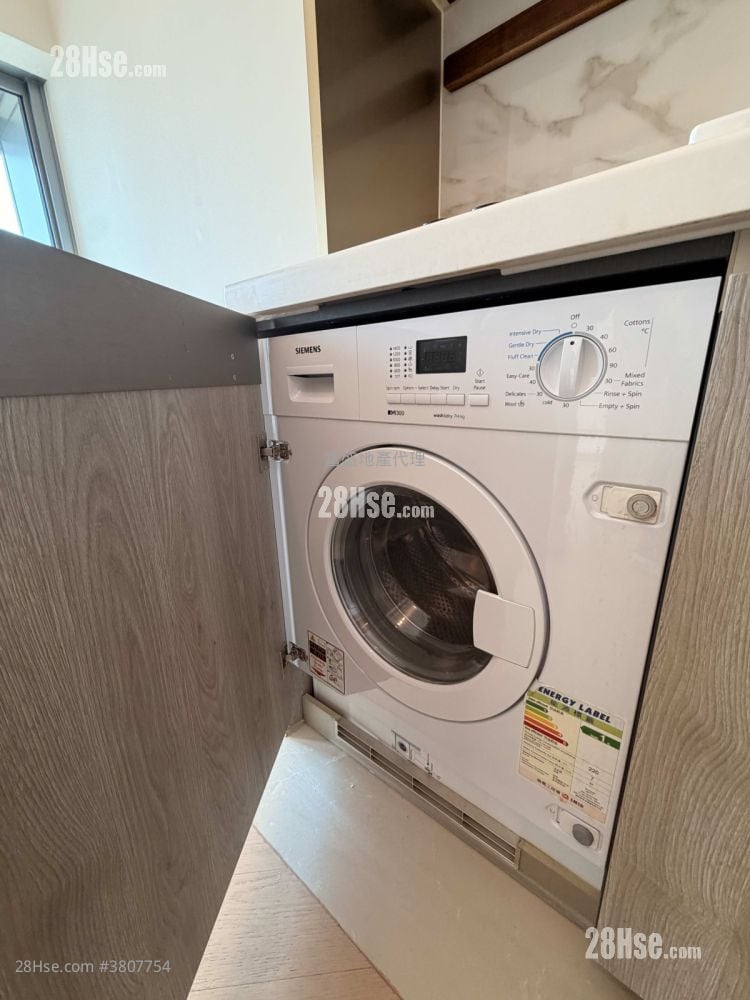 Grand Victoria Rental 1 Bedroom , 1 Bathroom 308 ft²