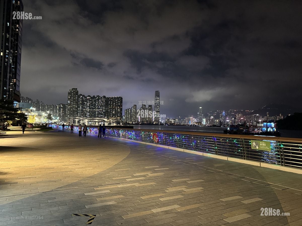 Grand Victoria Rental 1 Bedroom , 1 Bathroom 308 ft²