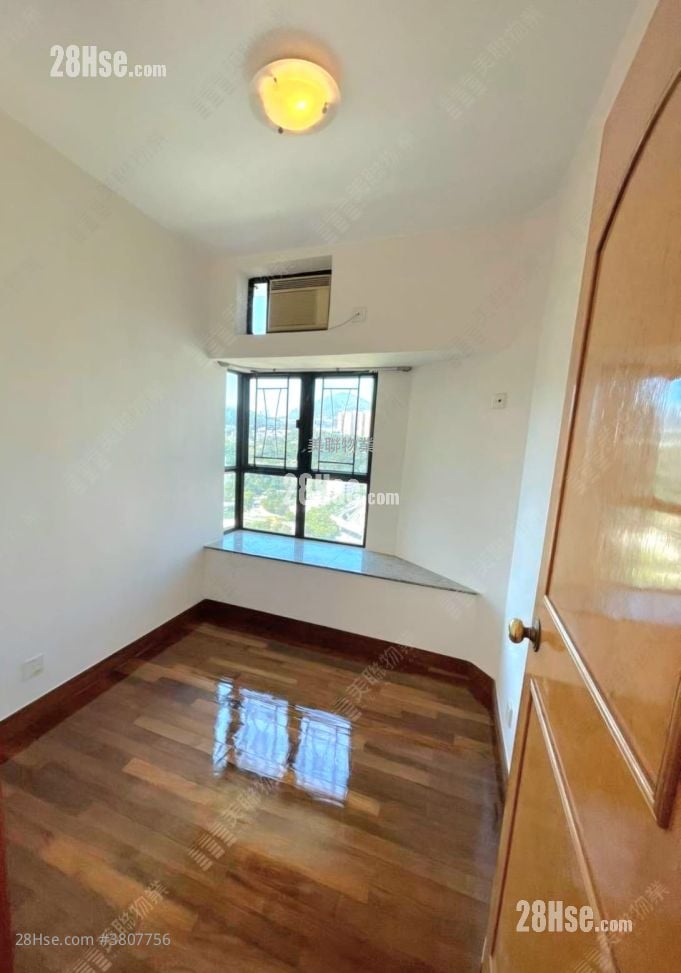 南丰广场 租盘 3 房 , 2 浴室 702 平方尺