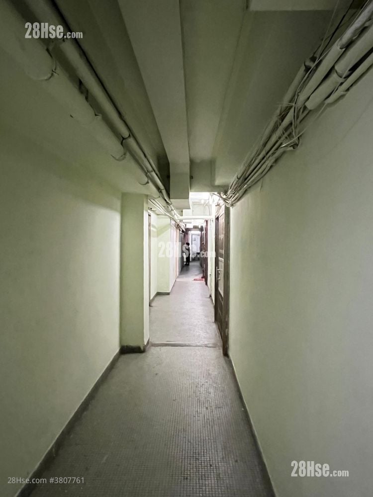 源发大厦 售盘 5+ 房 , 1 浴室 580 平方尺