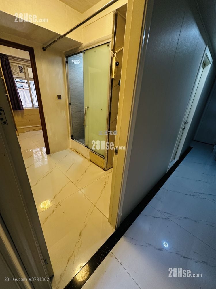 Happy Centre Rental 495 ft²