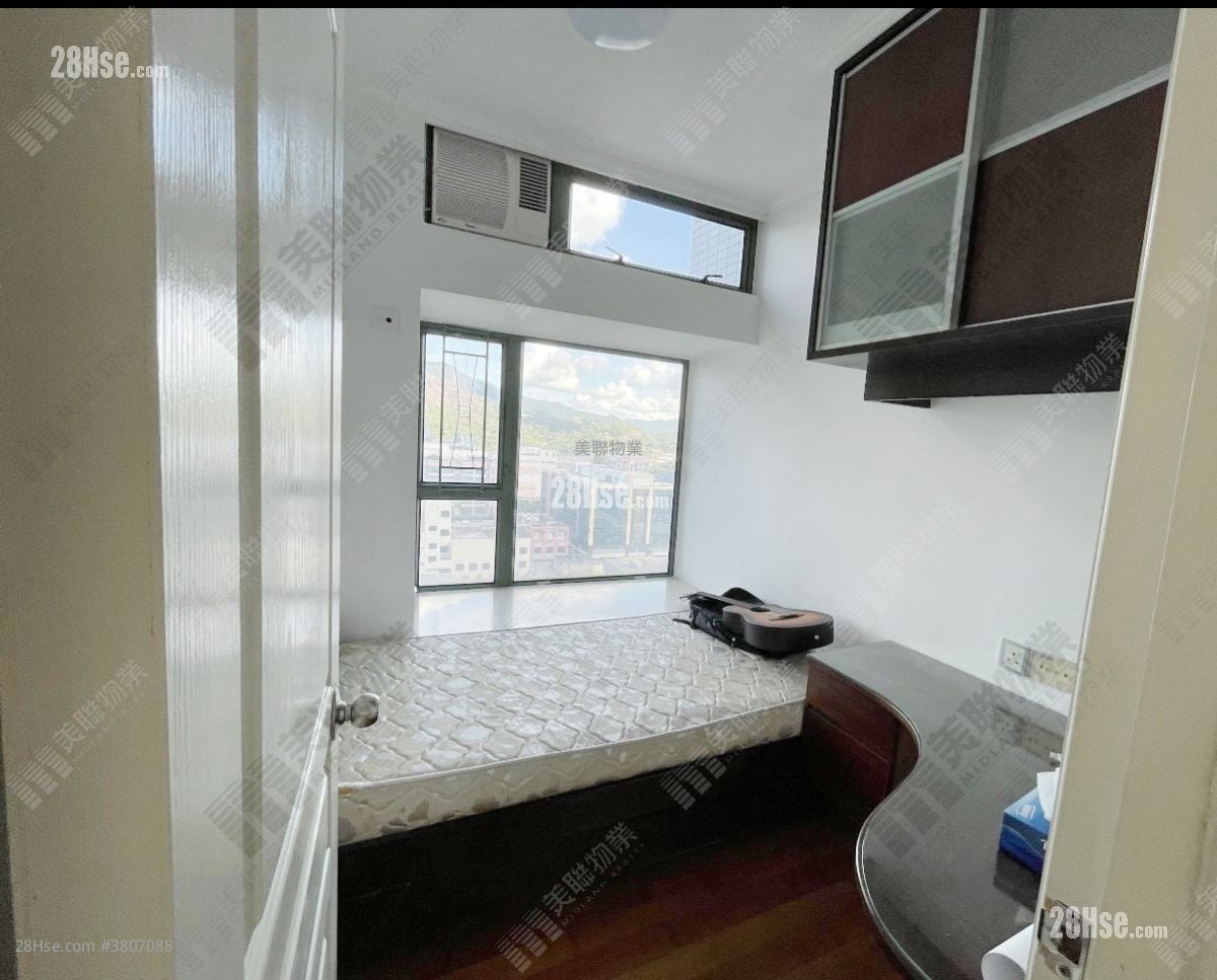 Grand Regentville Sell 3 Bedrooms , 1 Bathroom 507 ft²