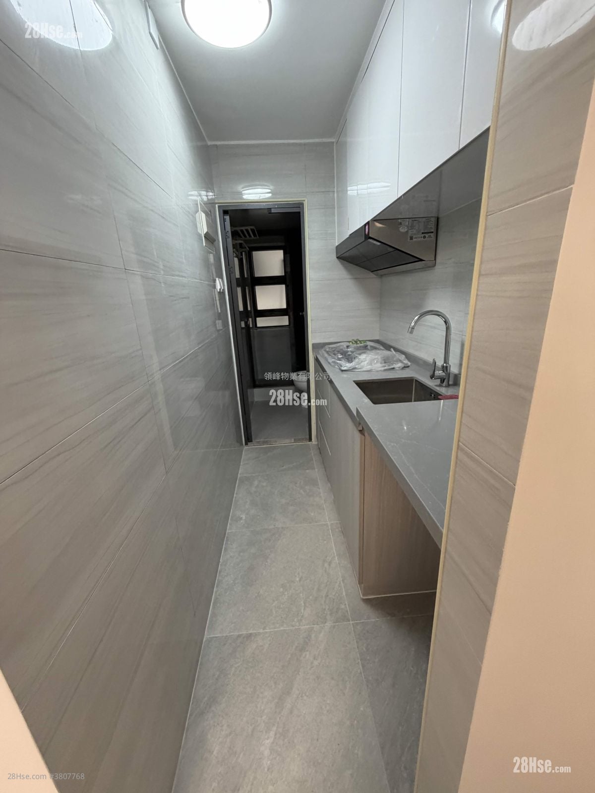 村屋 租盤 1 房 , 1 浴室 230 平方呎