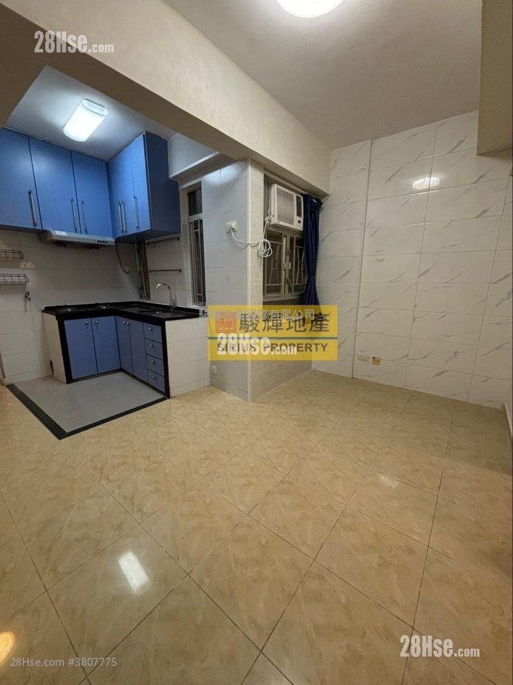 Kwong Yuen Building Rental 2 Bedrooms , 1 Bathroom 385 ft²