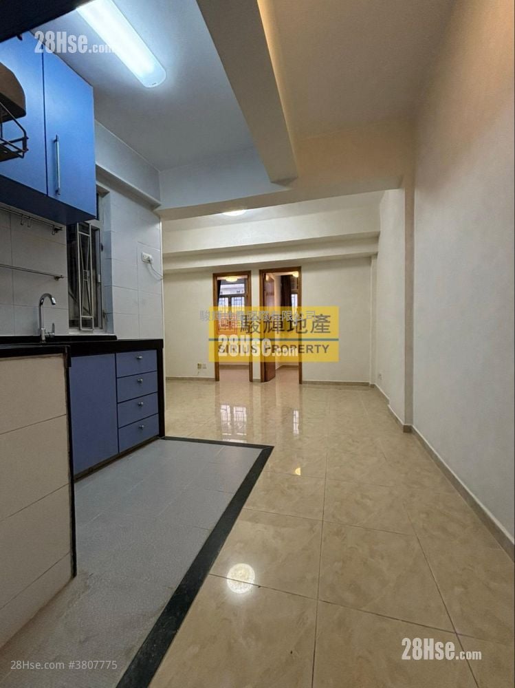 Kwong Yuen Building Rental 2 Bedrooms , 1 Bathroom 385 ft²