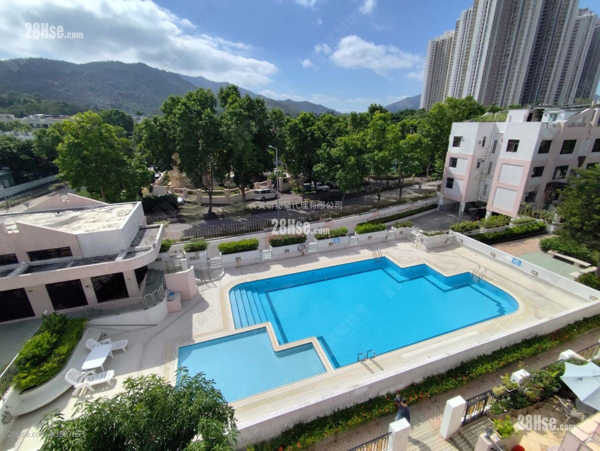 海裕苑 售盘 3 房 1,077 平方尺