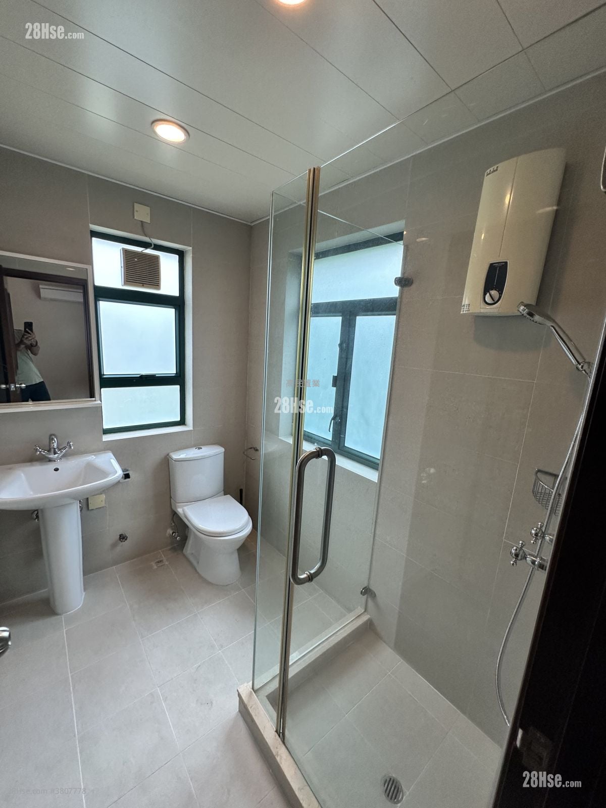 Lung Mei Tsuen Rental 4 Bedrooms , 3 Bathrooms 2,100 ft²