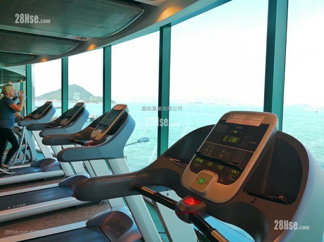 Manhattan Heights Rental 1 Bedroom , 1 Bathroom 450 ft²