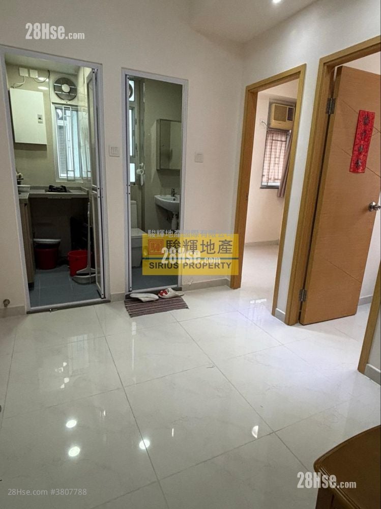 永发大厦 售盘 2 房 , 1 浴室 246 平方尺