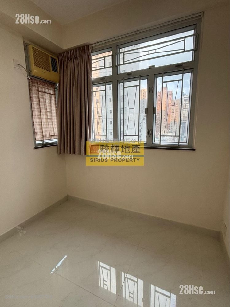 永发大厦 售盘 2 房 , 1 浴室 246 平方尺