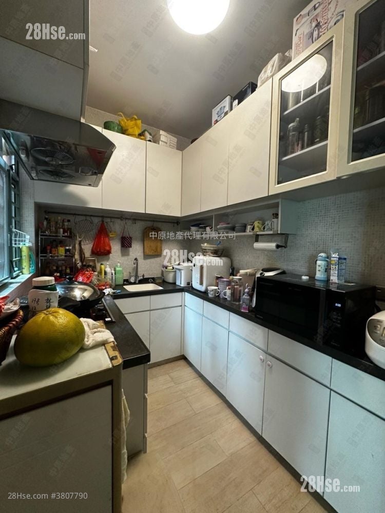 奕翠园 售盘 3 房 942 平方尺