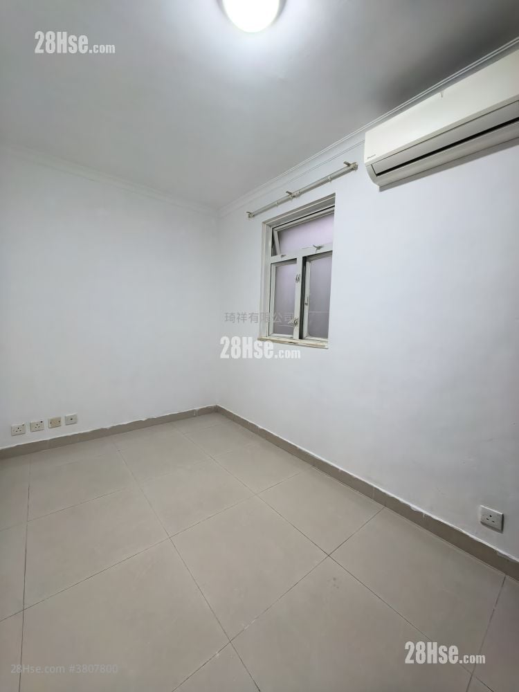 Village Rental 3 Bedrooms , 1 Bathroom