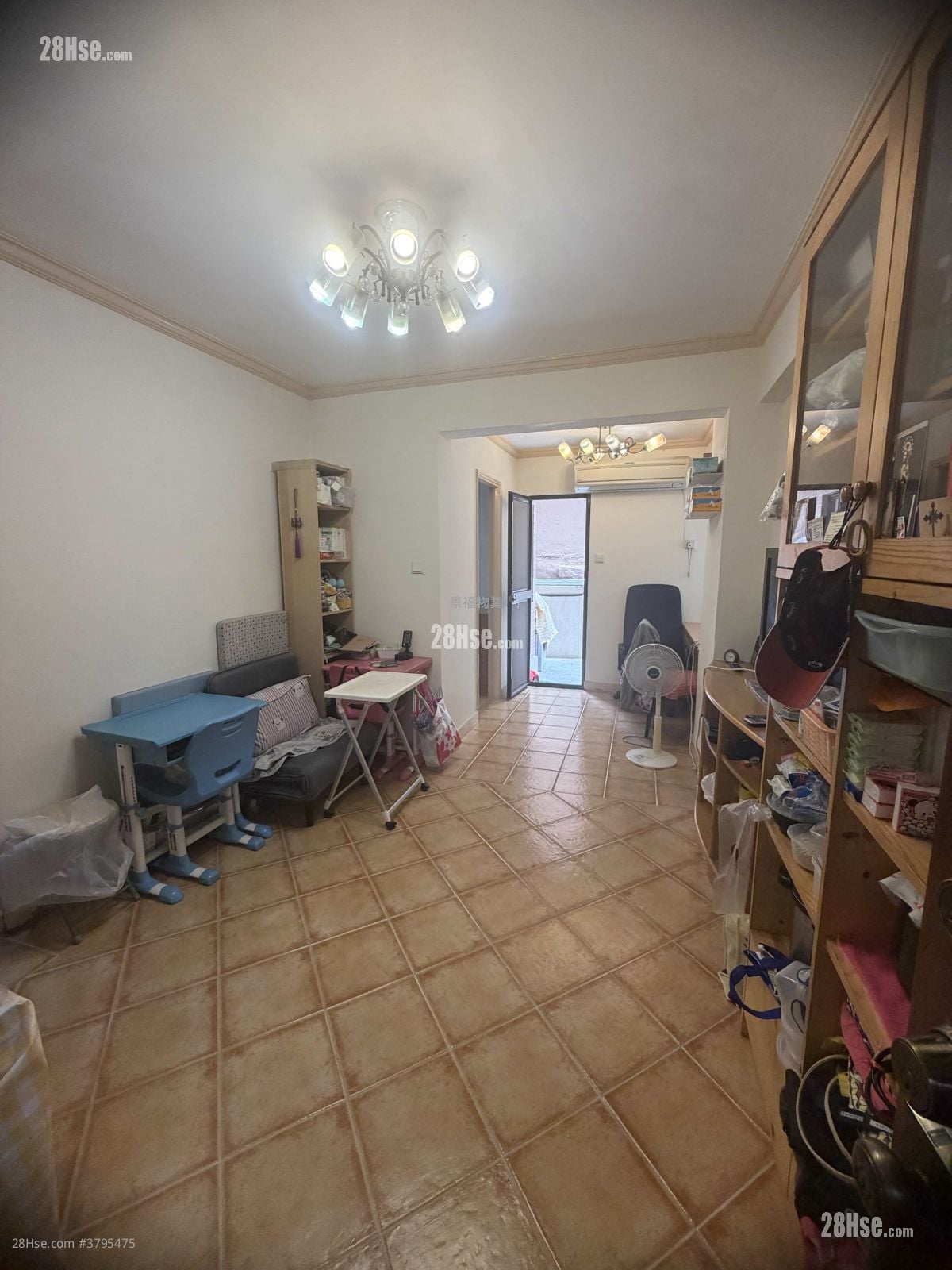 鸿恩大厦 售盘 1 房 , 1 浴室 343 平方尺